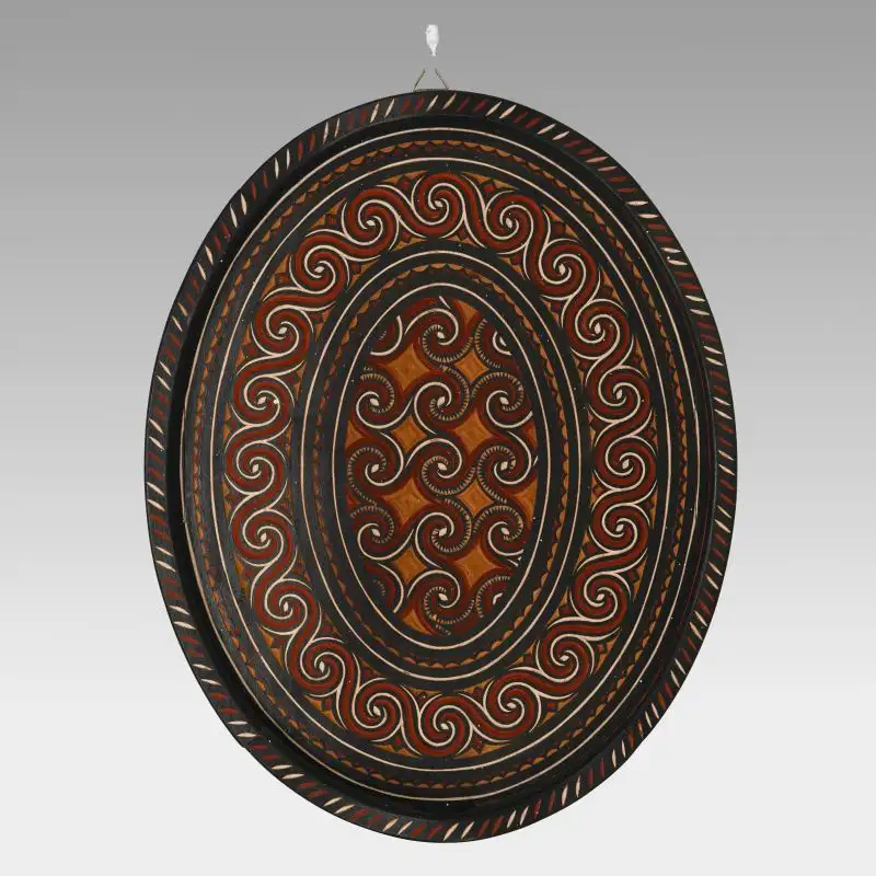 307 - Ovaler Wandteller mit Ornamentmuster